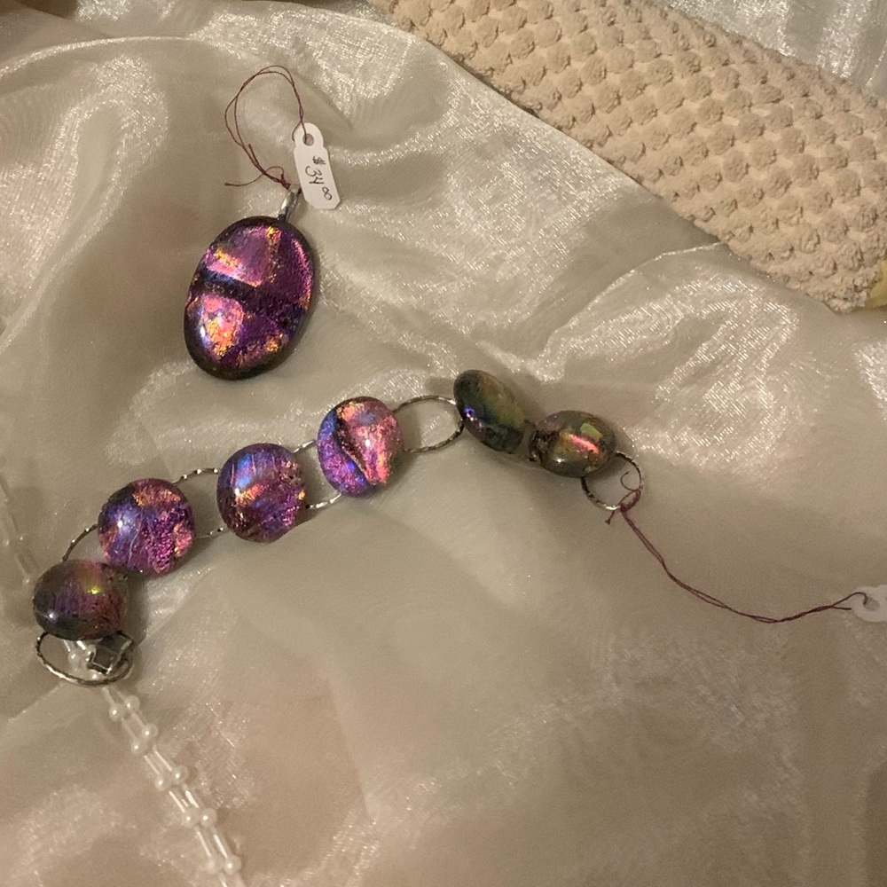 Pendant and matching bracelet